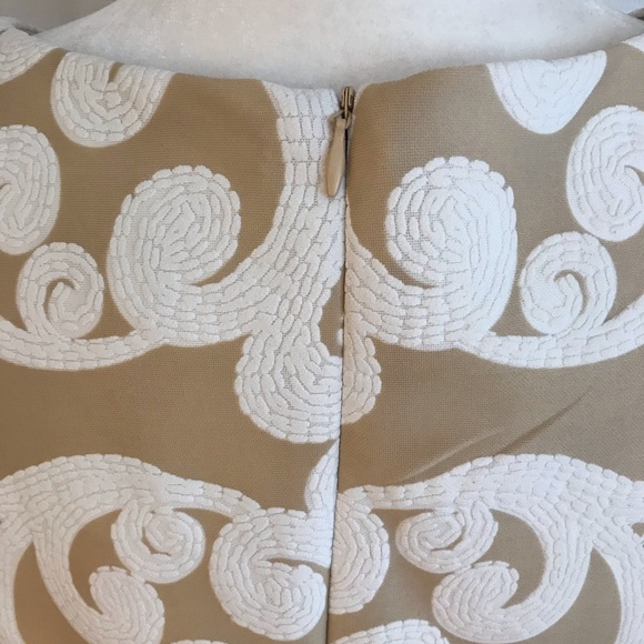 NWT Shelby & Palmer Tan/Cream Sheath Dress Sz 14 - Picture 6 of 12